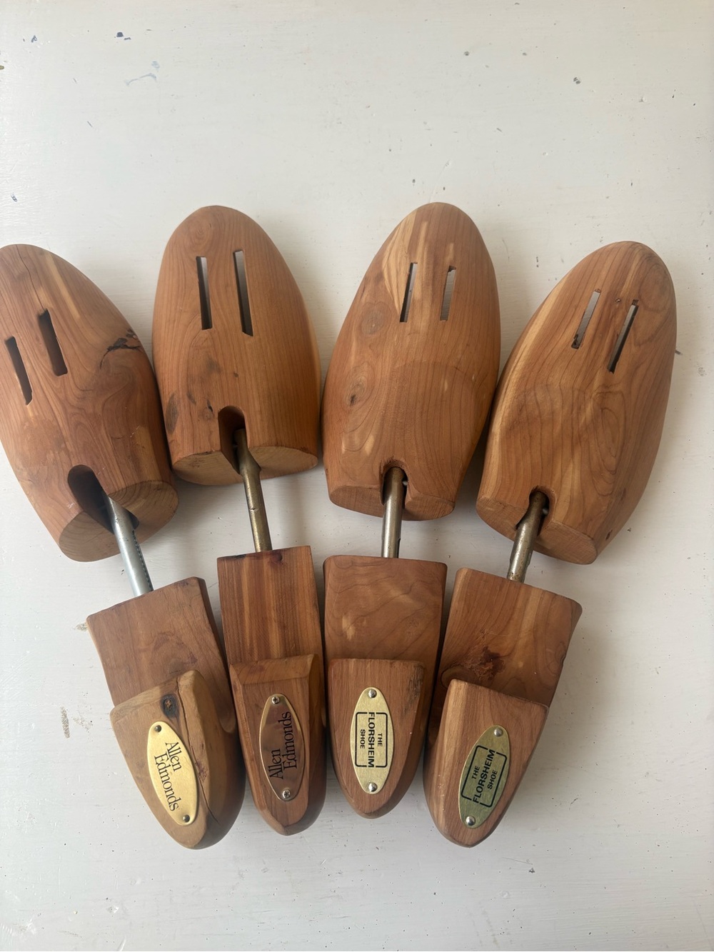 Allen Edmonds Cedar Shoe Trees - Natural Cedar/Florsheim xl lot of 2 pairs